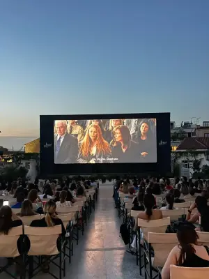 movie-at-the-deck-cinema